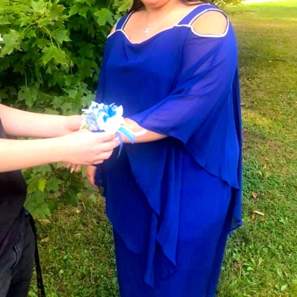 Beautiful Blue Dress